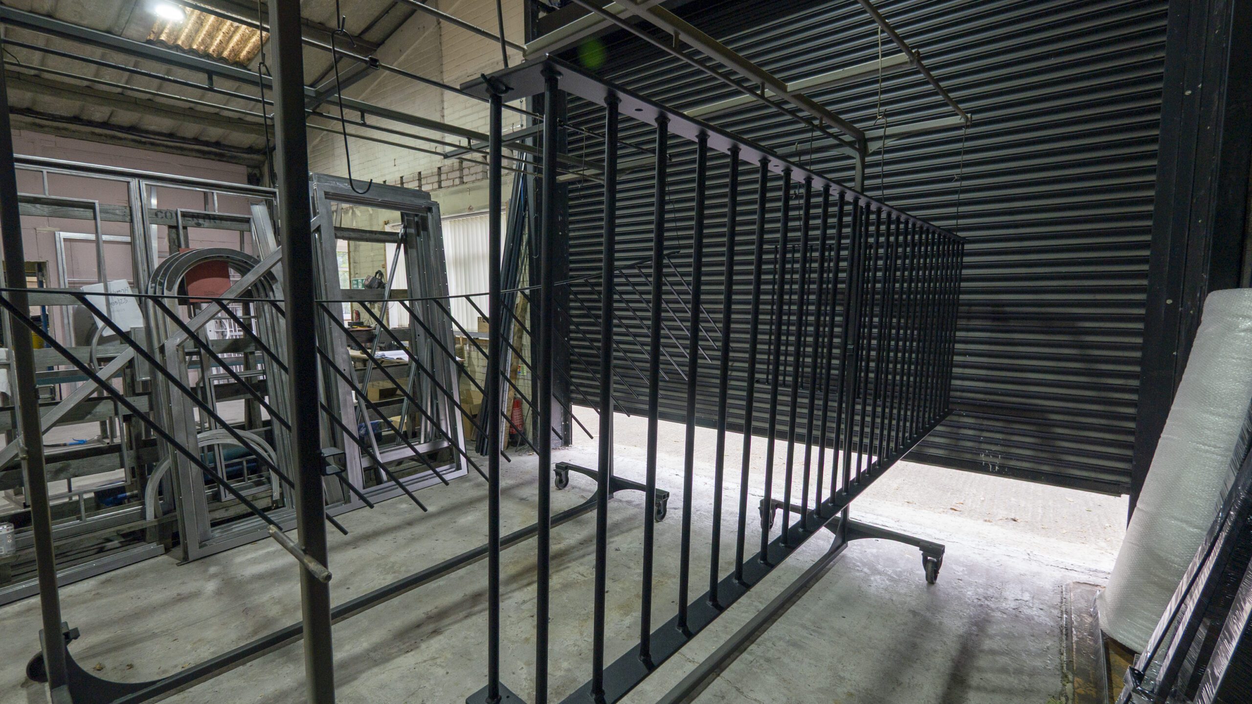59522be4-716d-47c5-9596-16f0131c798f_1 isteel fabrications, steel fabricator, metal fabricator, metal fencing, steel fabrication, wrought iron gates, metal railings, iron railing, bespoke fences, metal welder, steel gates, steel fabrication